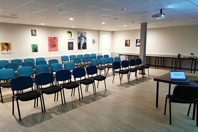 Paarse zaal - theateropstelling